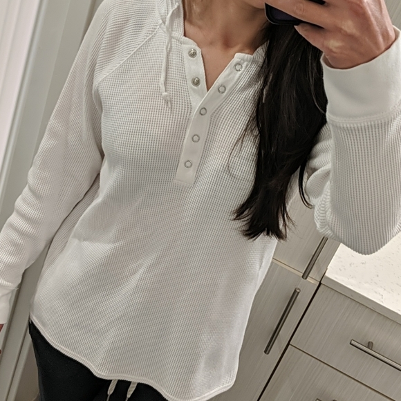 Moda International Tops - Moda International waffle knit henley hoodie